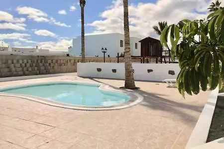 Apartment Apartamento Aguazul Puerto Del Carmen Puerto del Carmen (Lanzarote)